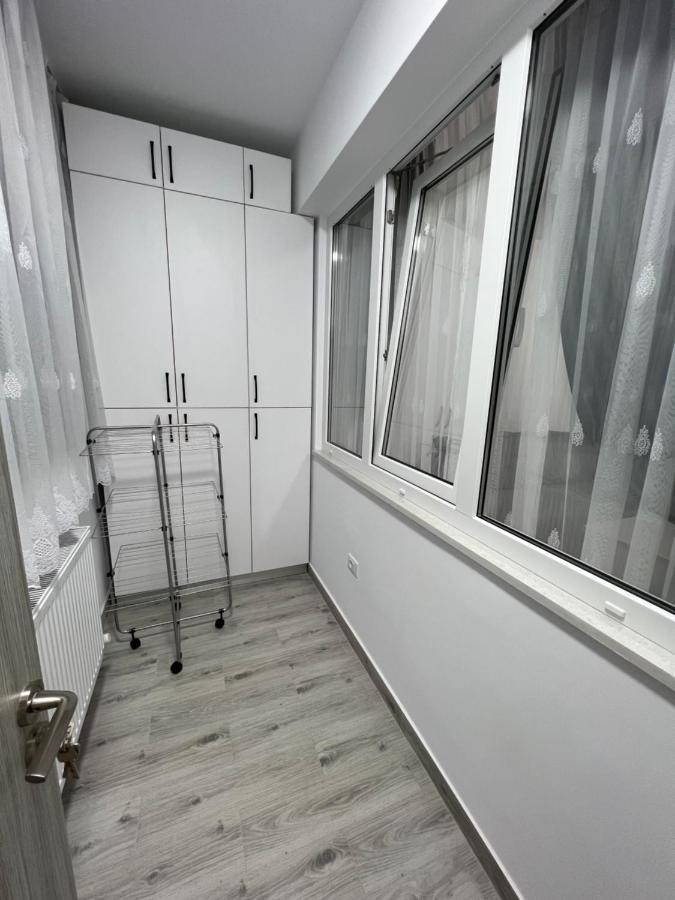 Sunny Accommodation Suczawa Zewnętrze zdjęcie